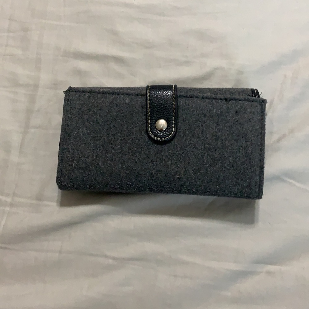 gray/black wallet - Picture 3 of 4